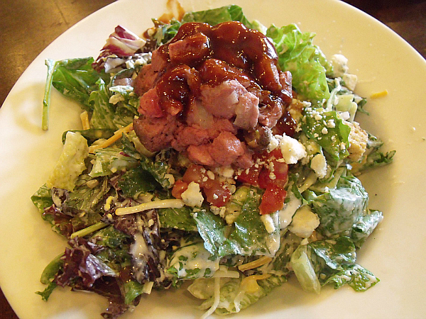 Marie Callender's Backyard BBQ Tri-Tip Salad