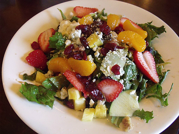 Marie Callender's Strawberry Heaven Salad