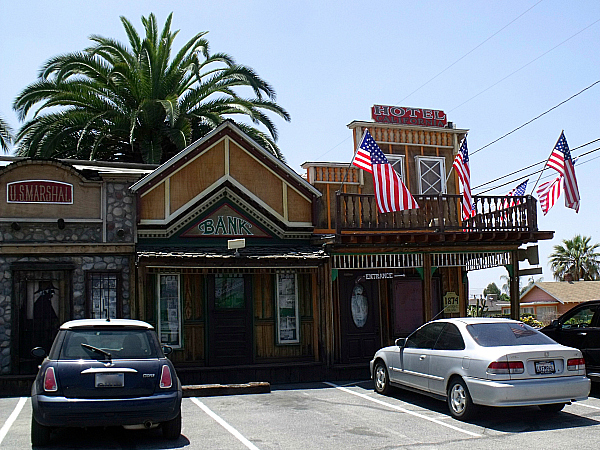 Mill Creek Cattle Company - Mentone, CA