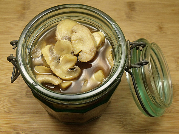 Pickled Mushrooms with Malt Vinegar
