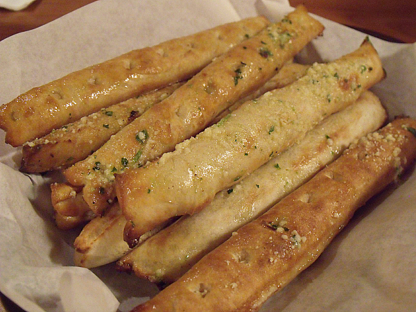 Stonefire Grill breadsticks