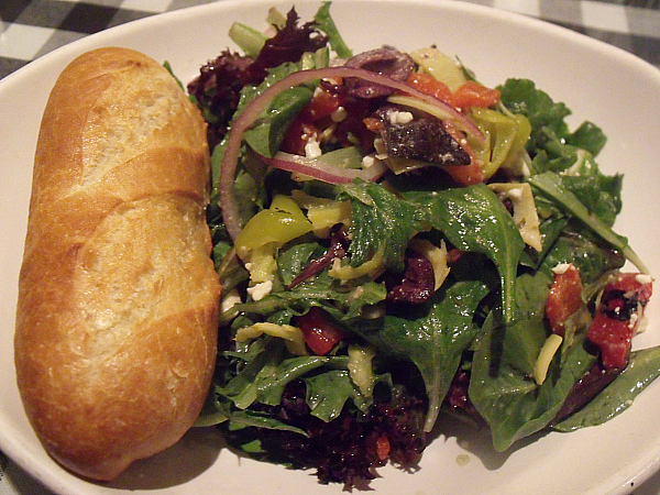 Mimi's Mediterranean Salade