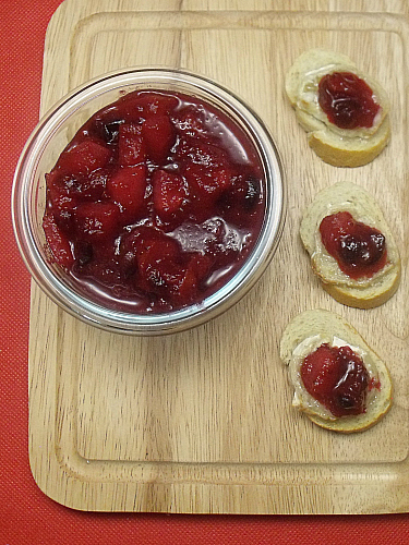 Cranberry Brie Bruschetta