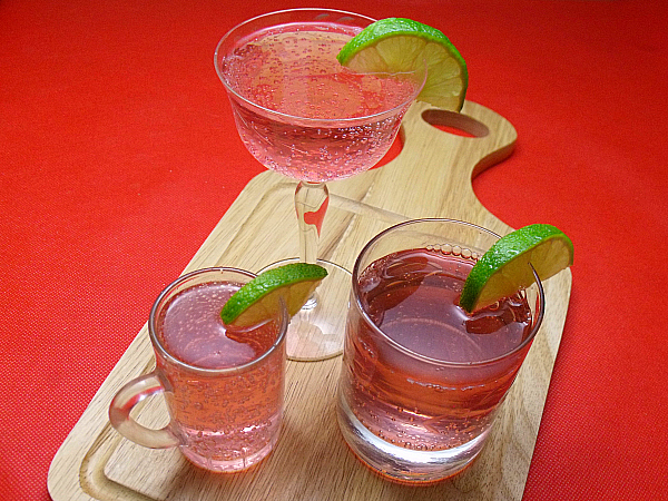 Easy Pomegranate Lime Mocktail 