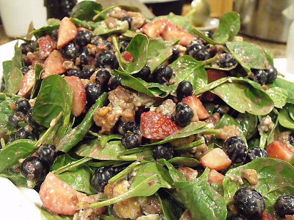 Tropical Spinach Salad 