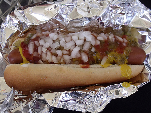 Pink's Veggie Hot Dog - OC Fair