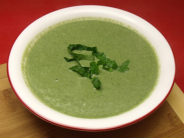 Vegan Creamy Spinach Soup
