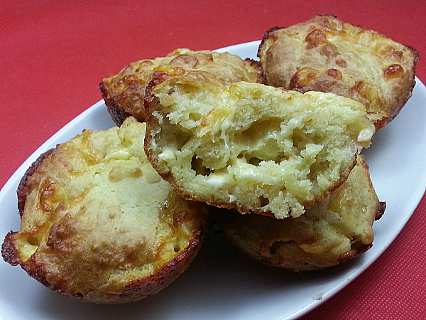 Savory Jalapeno Cheese Muffins