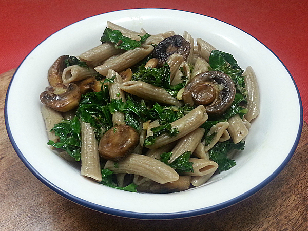 Pasta with Kale and Mushrooms