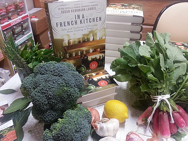 In a French Kitchen:  Tales and Traditions of Everyday Home Cooking in France