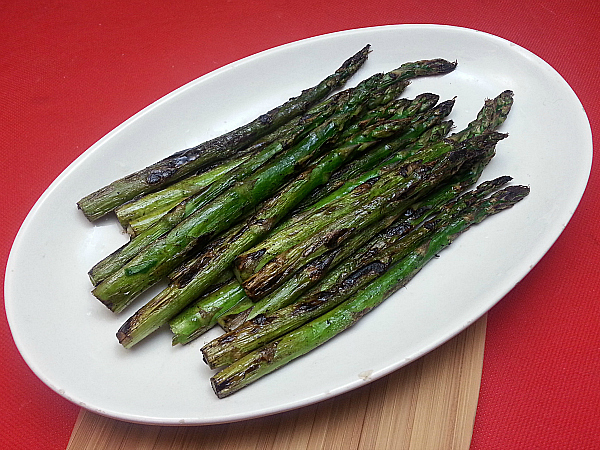 Charred Asparagus with Lemon