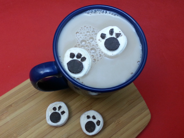 Polar Bear Paw Print Marshmallows for Hot Cocoa