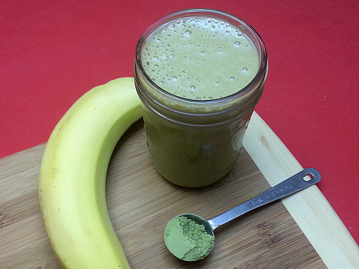 Matcha Green Tea Chia Smoothie