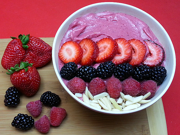 Berry Smoothie Bowl