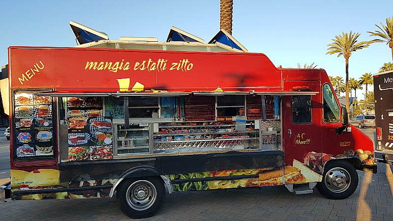 Food Trucks at the Aquarium of The Pacific