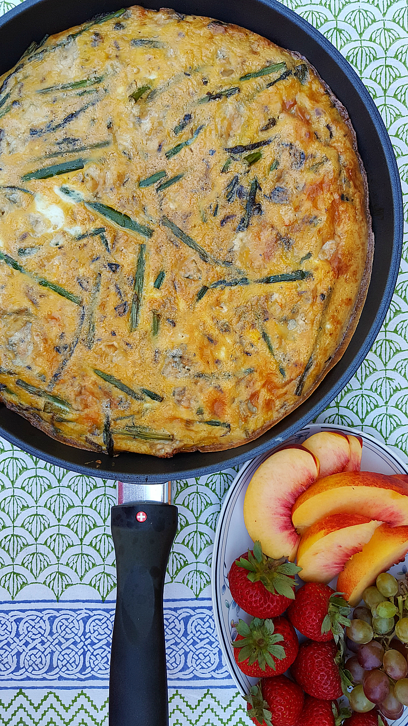 Easy Asparagus Blue Cheese Frittata Recipe