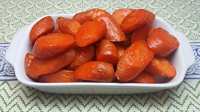 Easy Maple Roasted Carrots