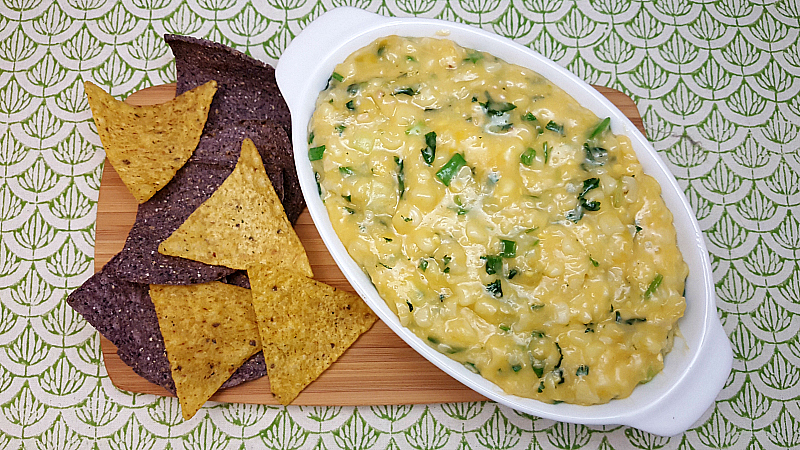 Easy Cheesy Warm Corn Dip