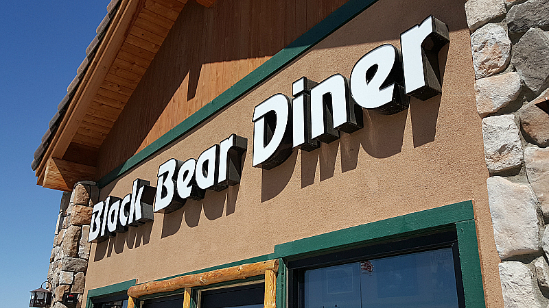 Black Bear Diner Near The Outlets at Tejon