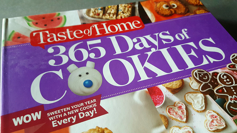 365 Days of Cookies Cookbook
