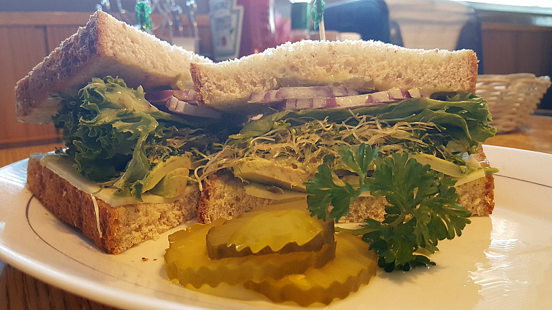 kramer junction roadhouse veggie sandwich