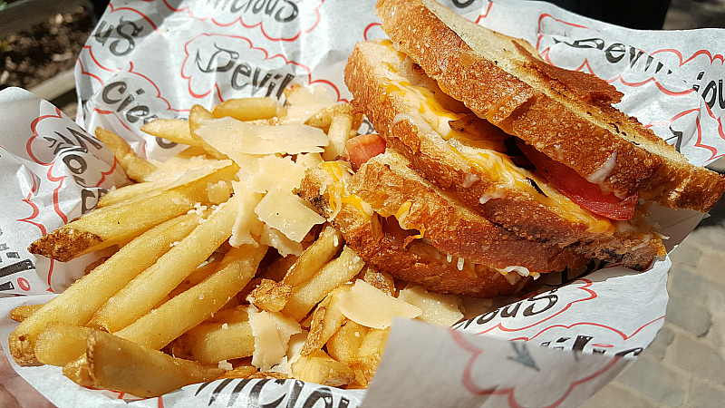grilled cheese parmesan fries