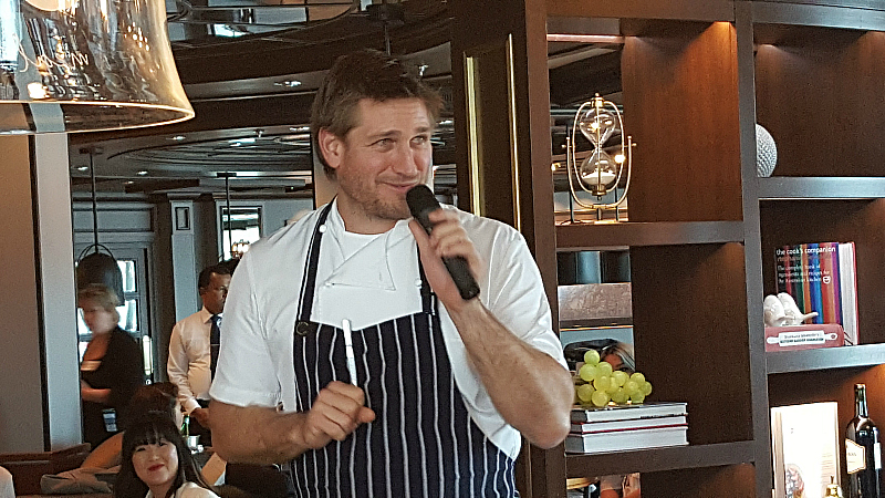 curtis stone