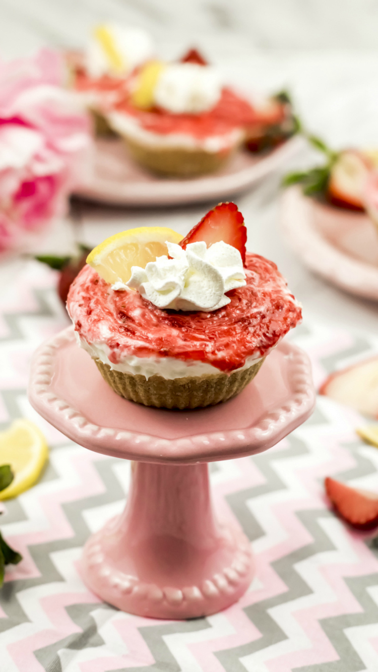 No Bake Strawberry Lemonade Cheesecake Recipe