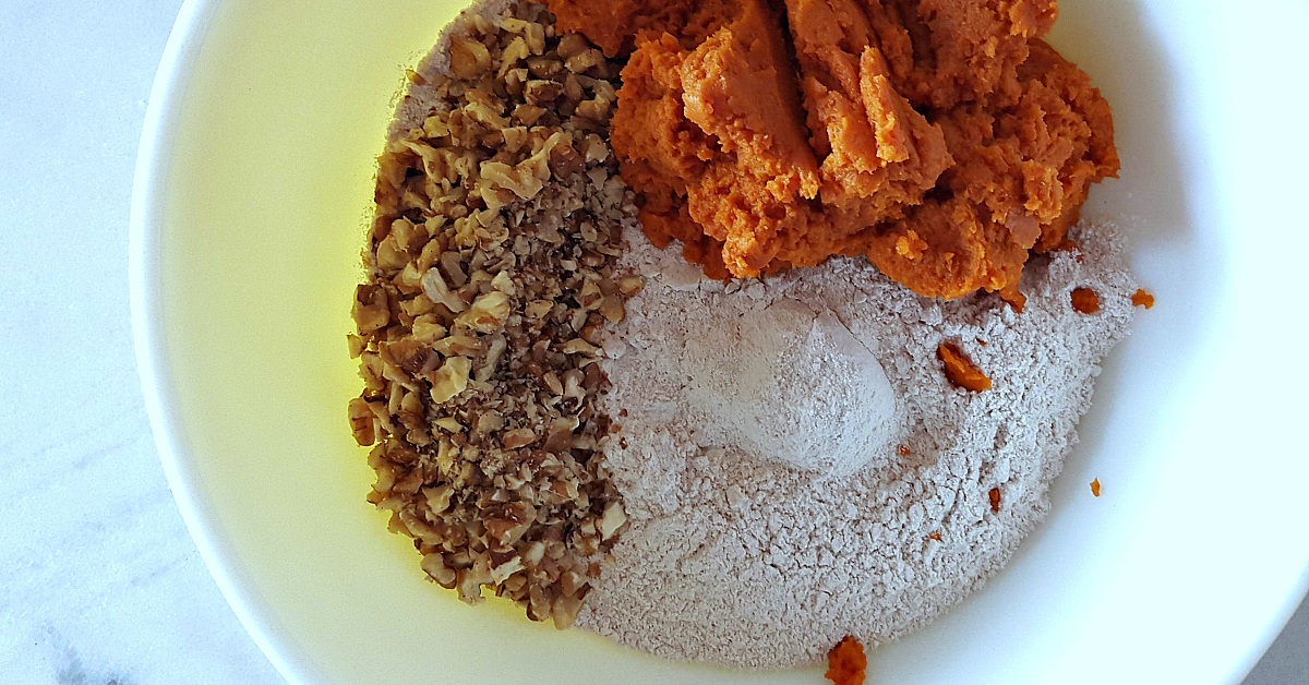 pumpkin bread ingredients bowl