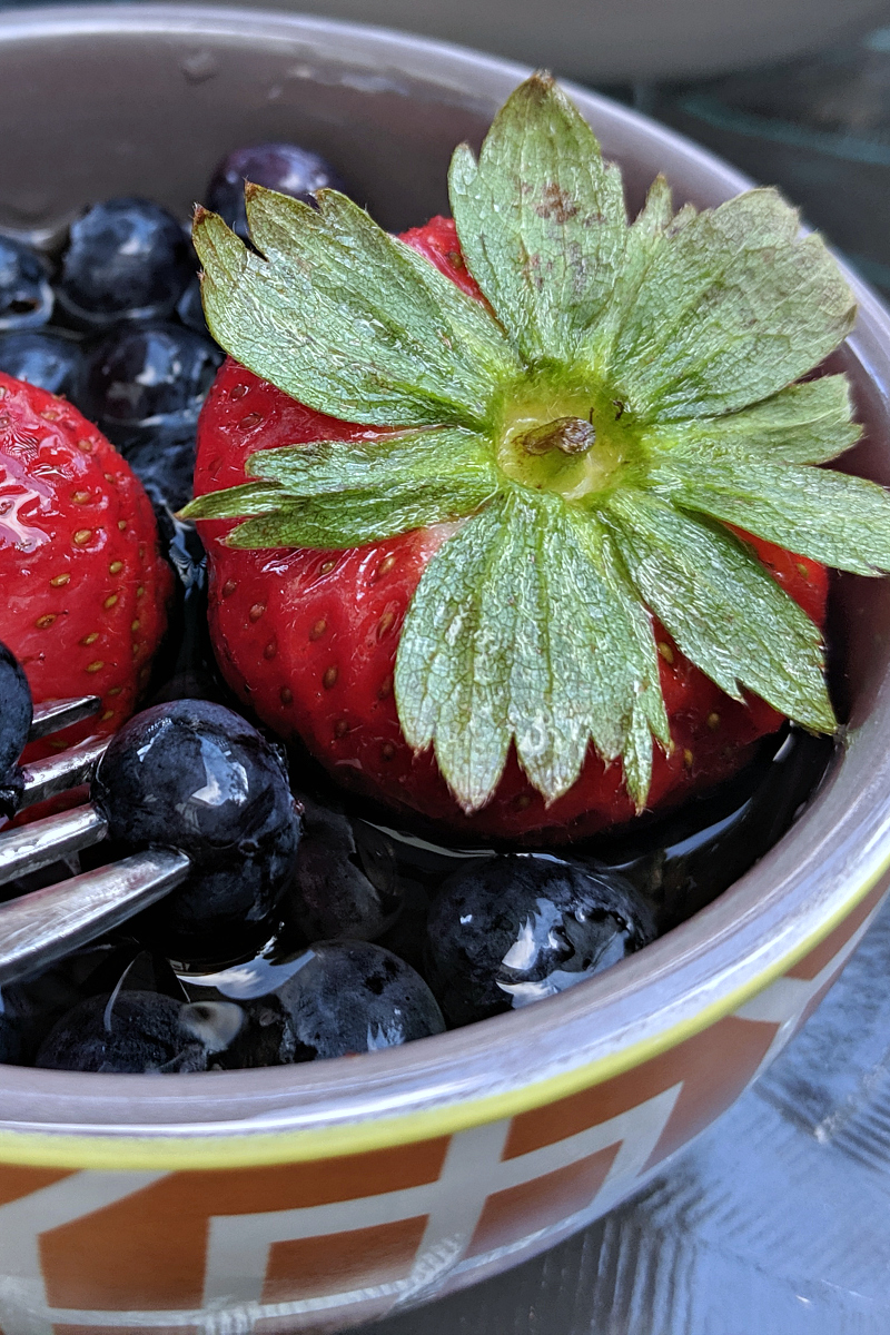 Spiked Bourbon Berries Recipe #bourbon