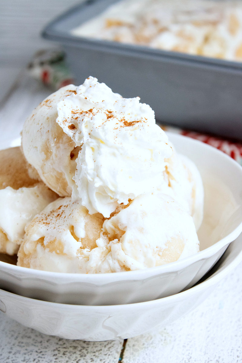 No Churn Apple Pie Ice Cream Recipe #recipe #icecream #nochurn #nochurnicecream #apple #apples