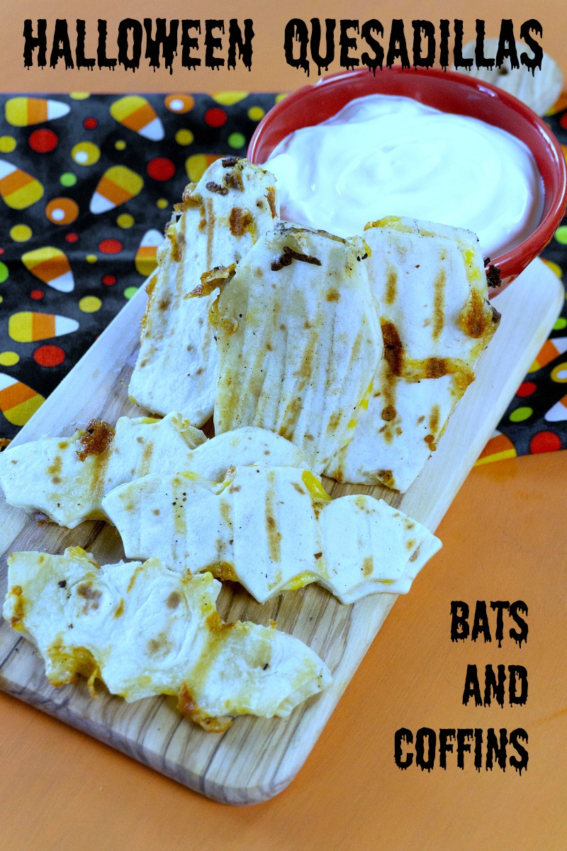 Spooky Halloween Quesadilla Recipe - Bats and Coffins! #halloween #halloweenfood #halloweenparty #quesadilla #partyfood #spooky #spookyfood #bat #bats #coffins