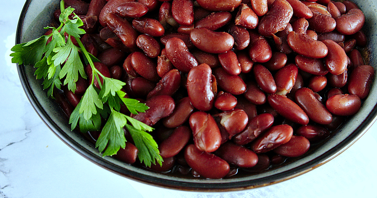 vegetarian red beans in bowl