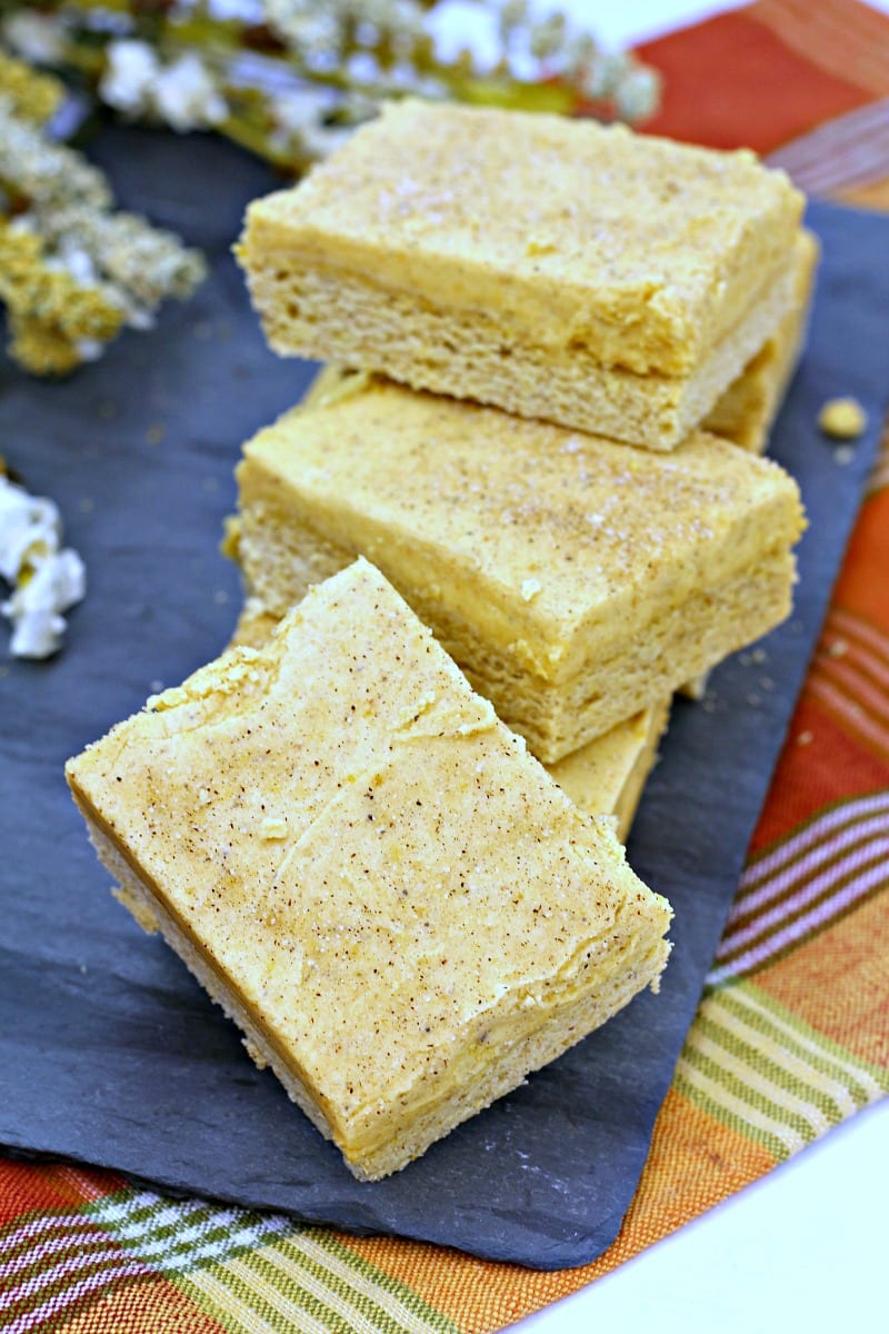 Cinnamon Frosted Pumpkin Bars Recipe #Pumpkin #PumpkinBar #PumpkinBars #PumpkinSpice