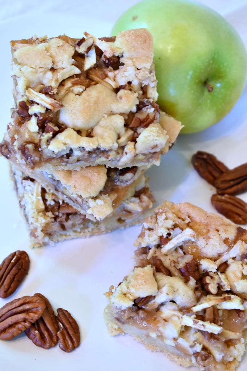 Caramel Apple Cookie Bars Recipe #CaramelApple #CaramelCookies #CookieBars