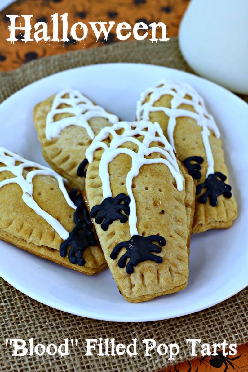 Halloween Pop Tart Recipe #Halloween #HalloweenRecipe #PopTarts #PopTart #HomemadePopTarts #SpiderWeb #HalloweenBreakfast #BreakfastTreat #HomemadeHalloween #HalloweenSpider #Spiders #Recipe