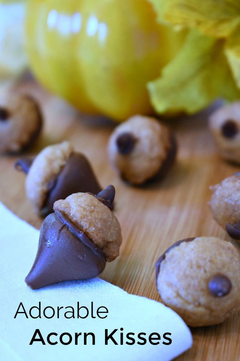 Acorn Kisses Recipe #Thanksgiving #hersheykisses #cookies #FallCookies #FallDessert #ThanksgivingDessert #ThanksgivingCookies #AcornCookies