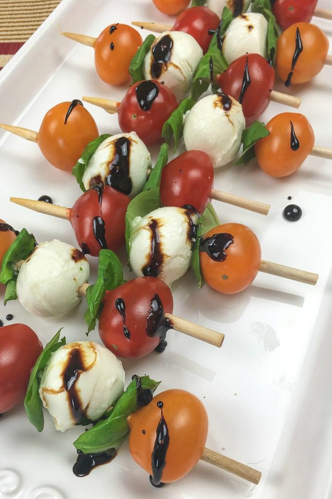 Traditional Caprese Kebab Recipe #FoodOnAStick #Caprese #CapreseKebab #CapreseSkewer #PartyAppetizer