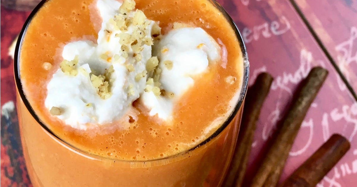 delicious non-dairy carrot cake smoothie