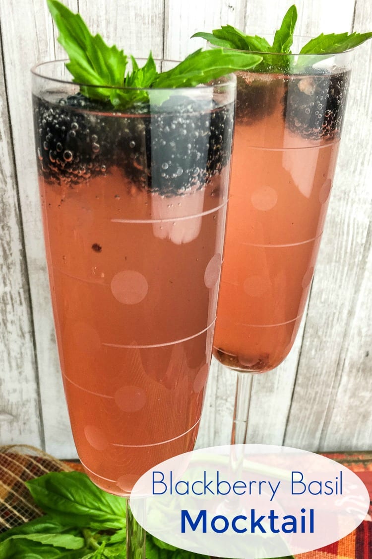 Sparkling Blackberry Basil Mocktail Recipe #Mocktail #VirginDrink #VirginCocktail #Blackberries #Recipe #DrinkRecipe #MocktailRecipe