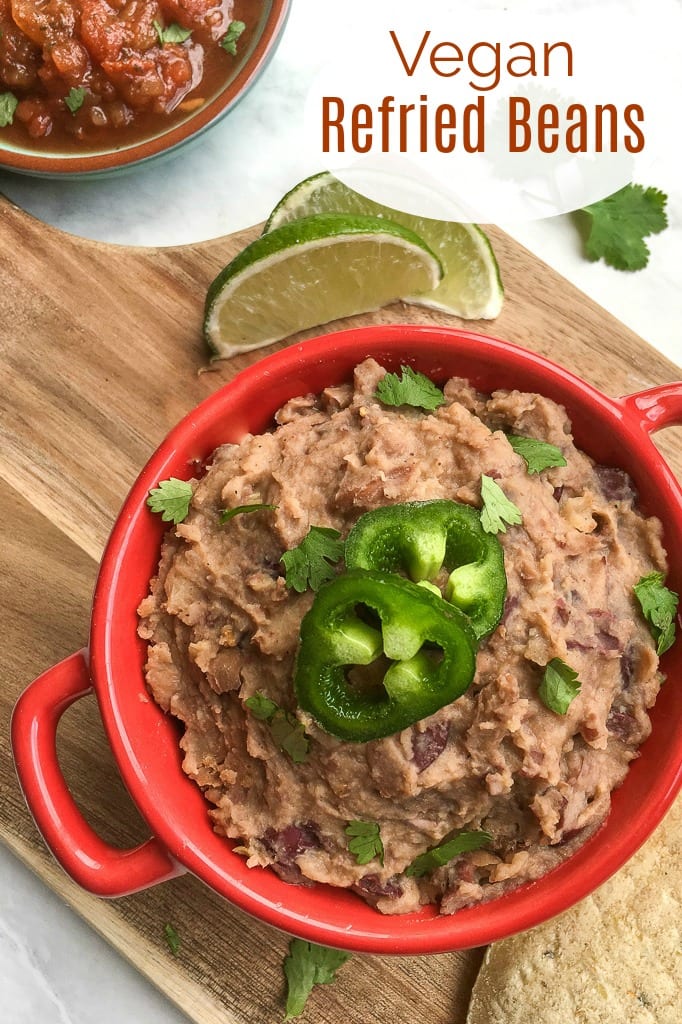 No Lard Vegan Refried Beans Recipe made with coconut oil #vegan #vegetarian #veganbeans #refriedbeans