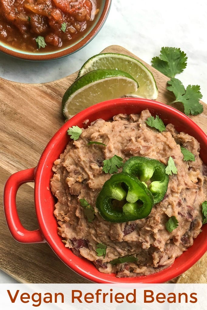 No Lard Vegan Refried Beans Recipe made with coconut oil #vegan #vegetarian #veganbeans #refriedbeans