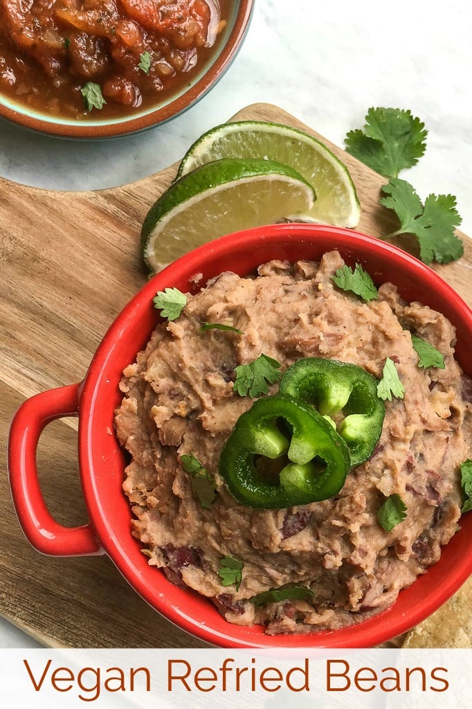 No Lard Vegan Refried Beans Recipe made with coconut oil #vegan #vegetarian #veganbeans #refriedbeans