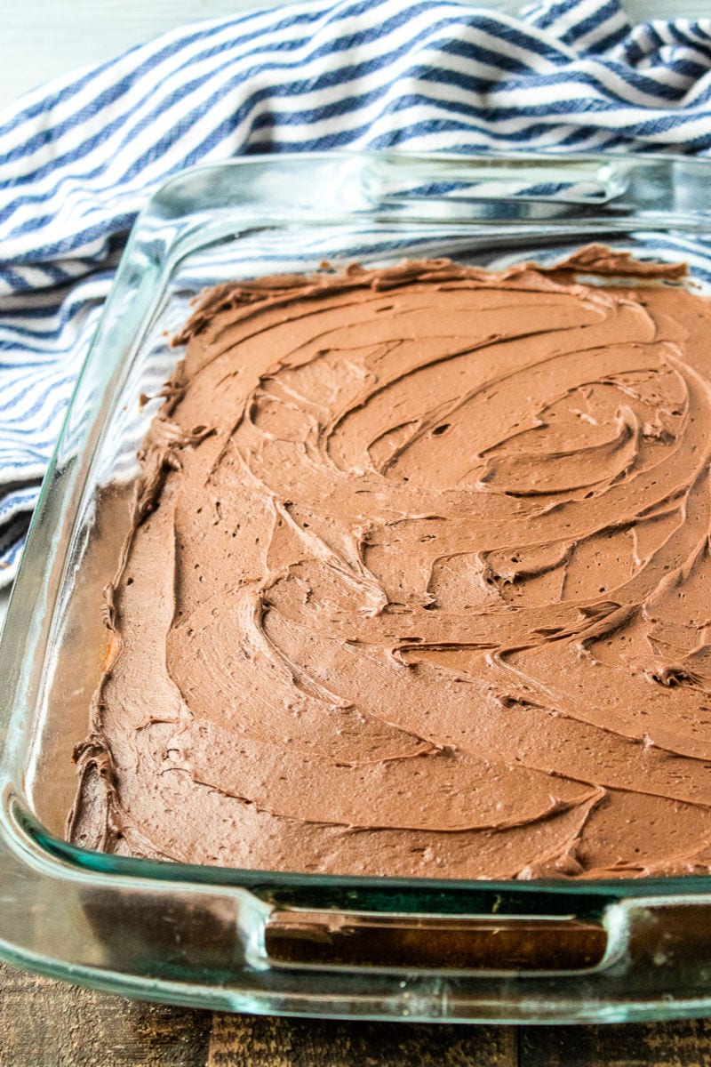 Easy and Delicious Chocolate Buttercream Frosting Recipe #FrostingRecipe #Buttercream