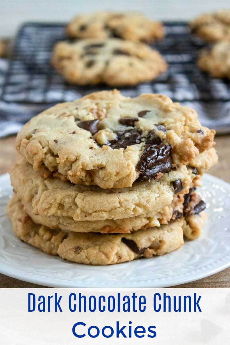 Walnut Dark Chocolate Chunk Cookies Recipe #Cookies #CookieRecipe