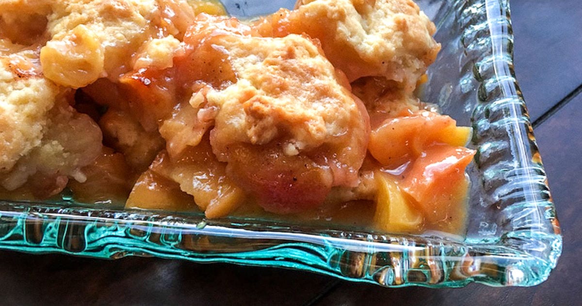  simple peach cobbler