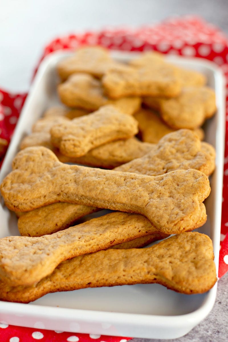Homebaked Dog Treats Recipe Mama Likes To Cook homebaked-dog-treats-recipe-mama-likes-to-cook
