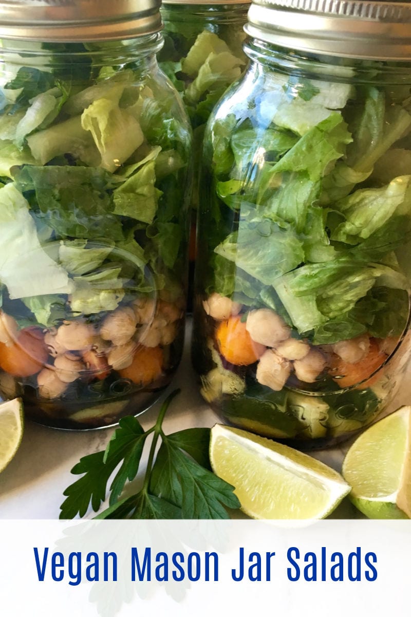 Whether you are doing meal prep for the week or making a family meal ahead of time, a vegan mason jar salad looks and tastes amazing. 
