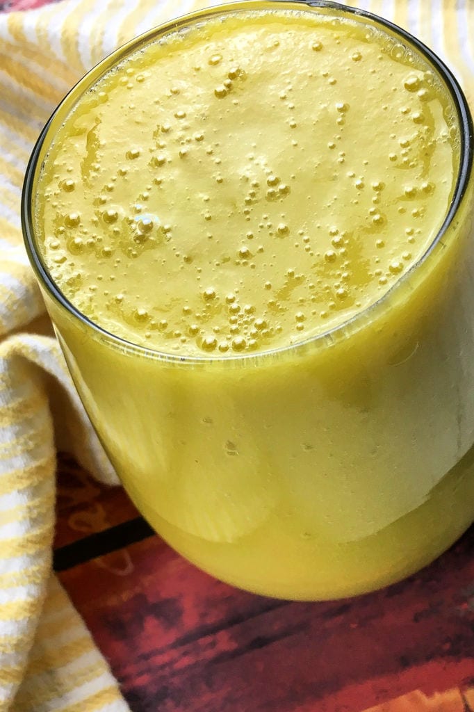 Vegan Tropical Smoothie without Banana Recipe #VeganSmoothie #SmoothieWithoutBanana #TropicalSmoothie #MangoSmoothie #CoconutSmoothie #PineappleSmoothie