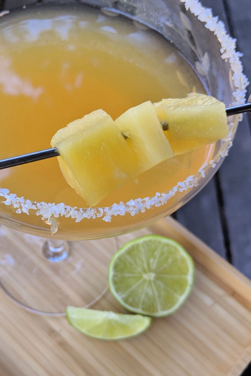 pin fresh pineapple margarita